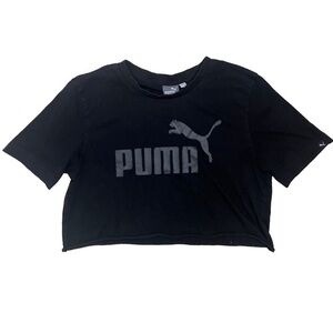⭐️ Puma black crop top- size small